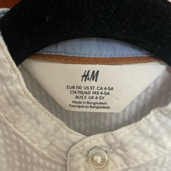 Two Band Collar shirt - 5T - Picture 6 of 6